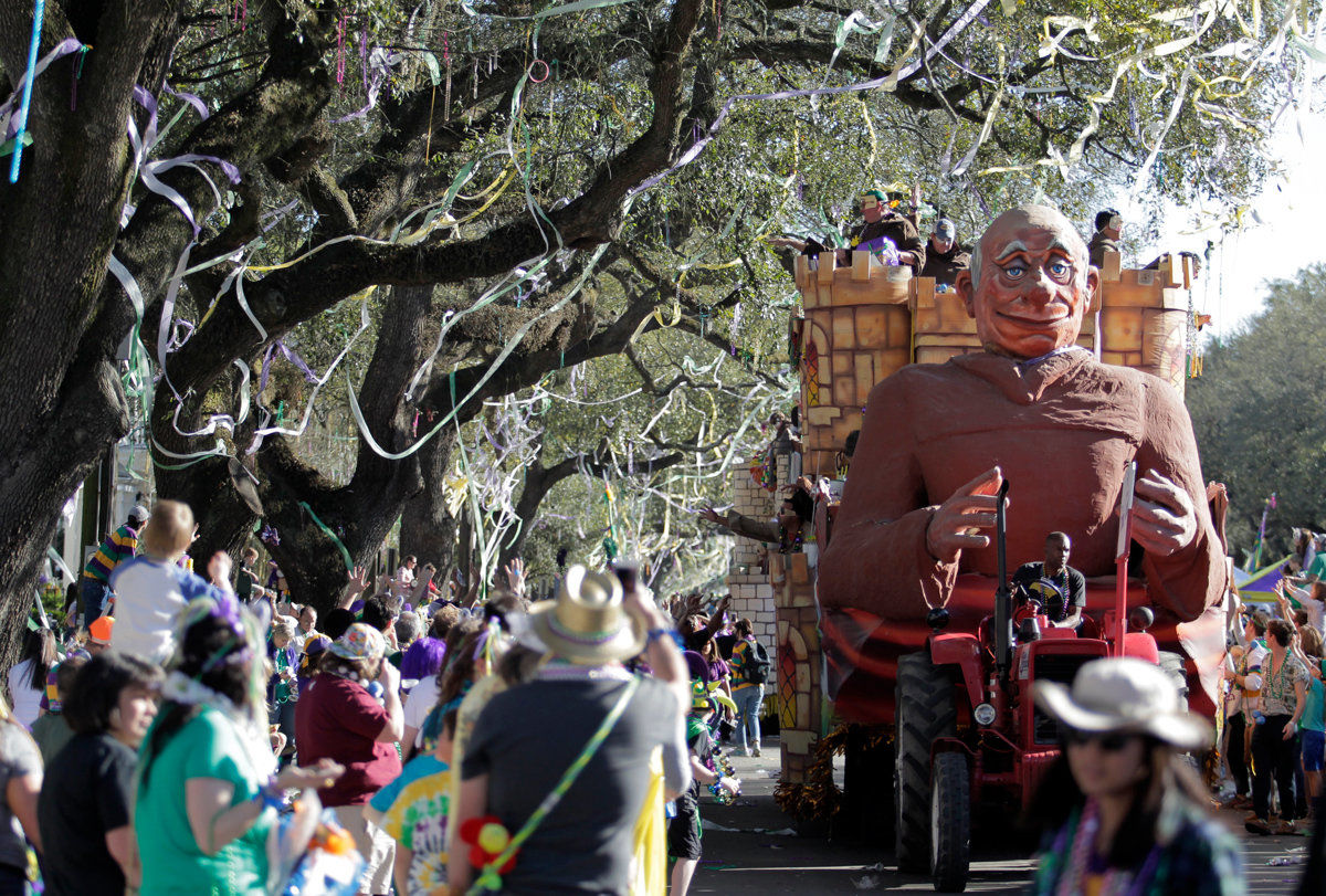 Krewe of Tucks 2017: See photos of the potty-humor parade